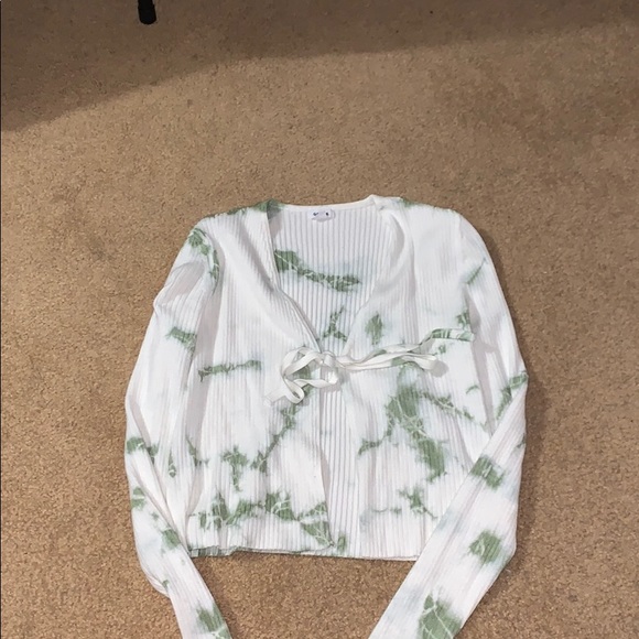 Long sleeve summer top - Picture 1 of 4